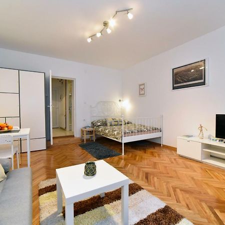 Block Apartment Upper Town زغرب المظهر الخارجي الصورة